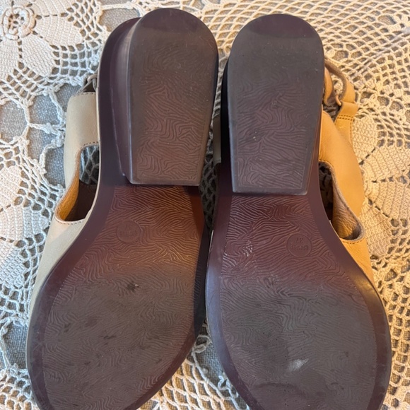 Camper Block Heel Sandals - Picture 2 of 4